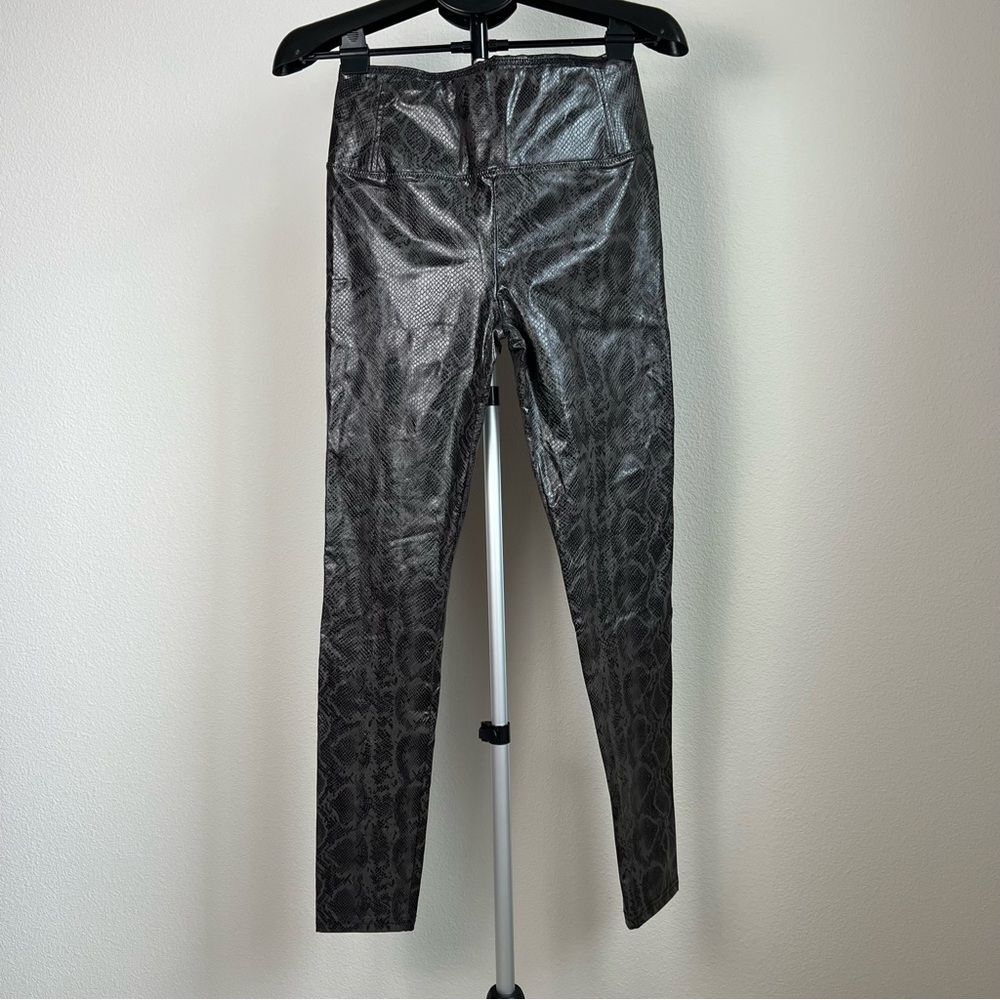 7 For All Mankind Snake Print Faux Leather Coated Textured Leggings Size S
